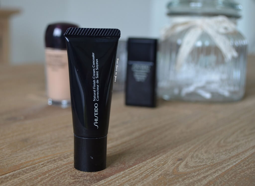 Shiseido-correcteur-de-teint-soyeux-3