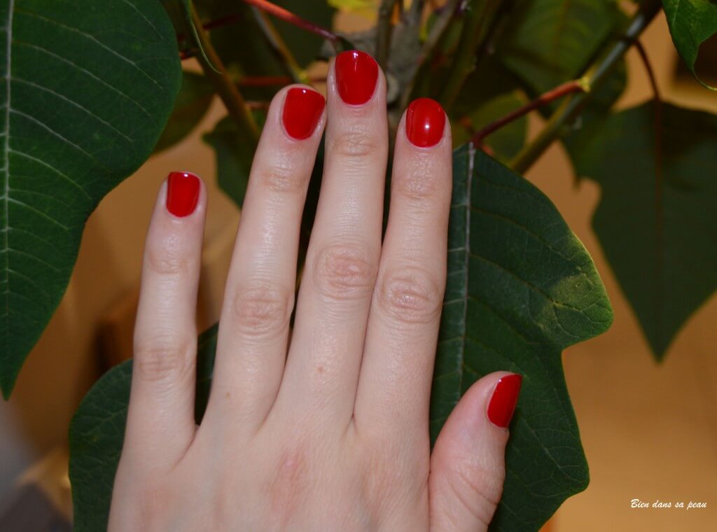 Galeries-Lafayette-3-Vernis-à-ongles-revue-bien-dans-sa-peau-blog