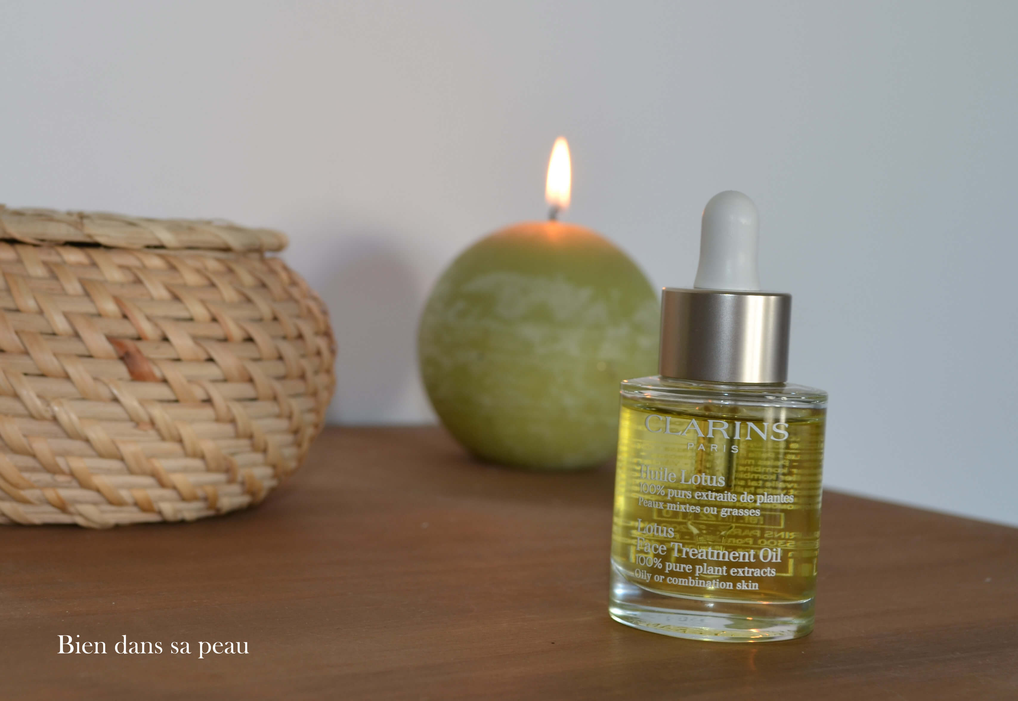 huile lotus clarins revue