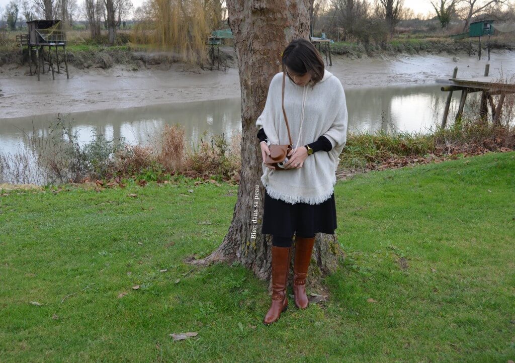 look-instax-mini-8-fujifilm-poncho-gemo-bottes-minelli