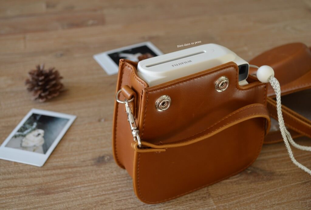 look-photo-instax-mini-8-fujifilm-pack-luxe-film-housse-cuir