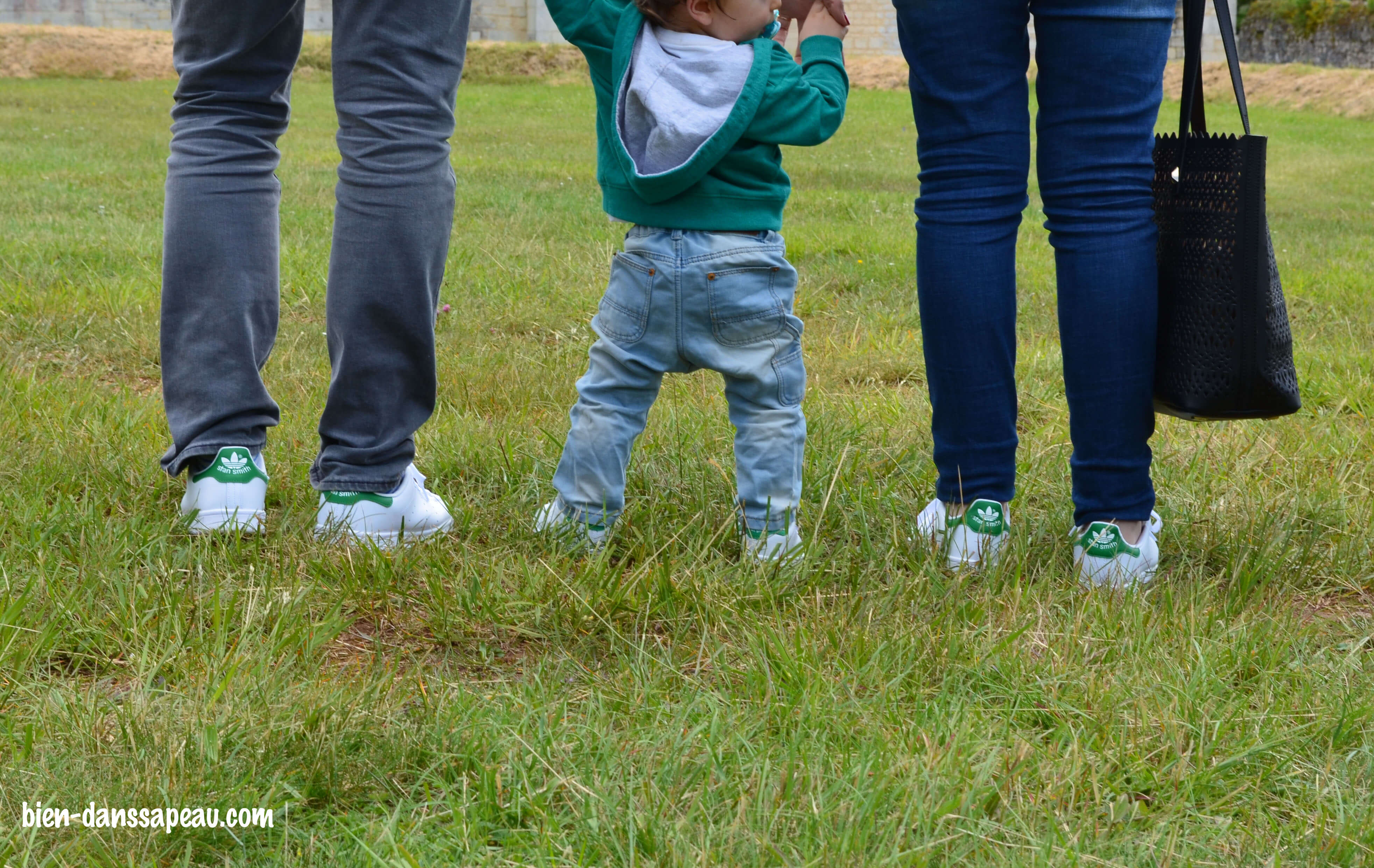 parents et maman en stan smith