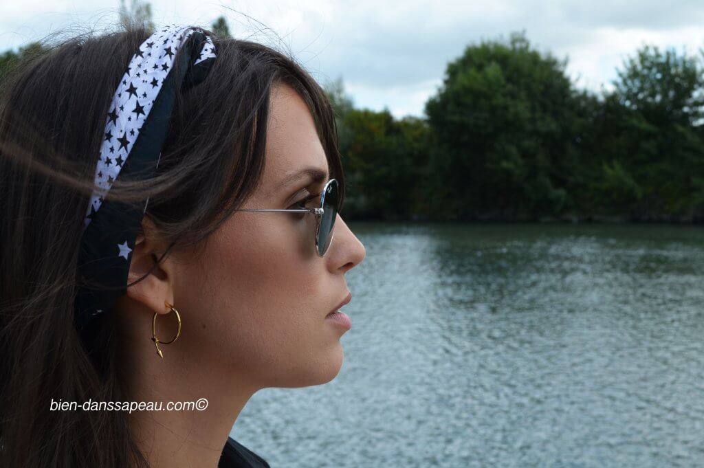 instant couleur-lilas-boucles-doreilles-flèches-élancées-stella-and-dot