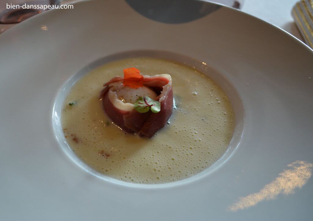 menu-repas-restaurant-gastronomique-oeuf
