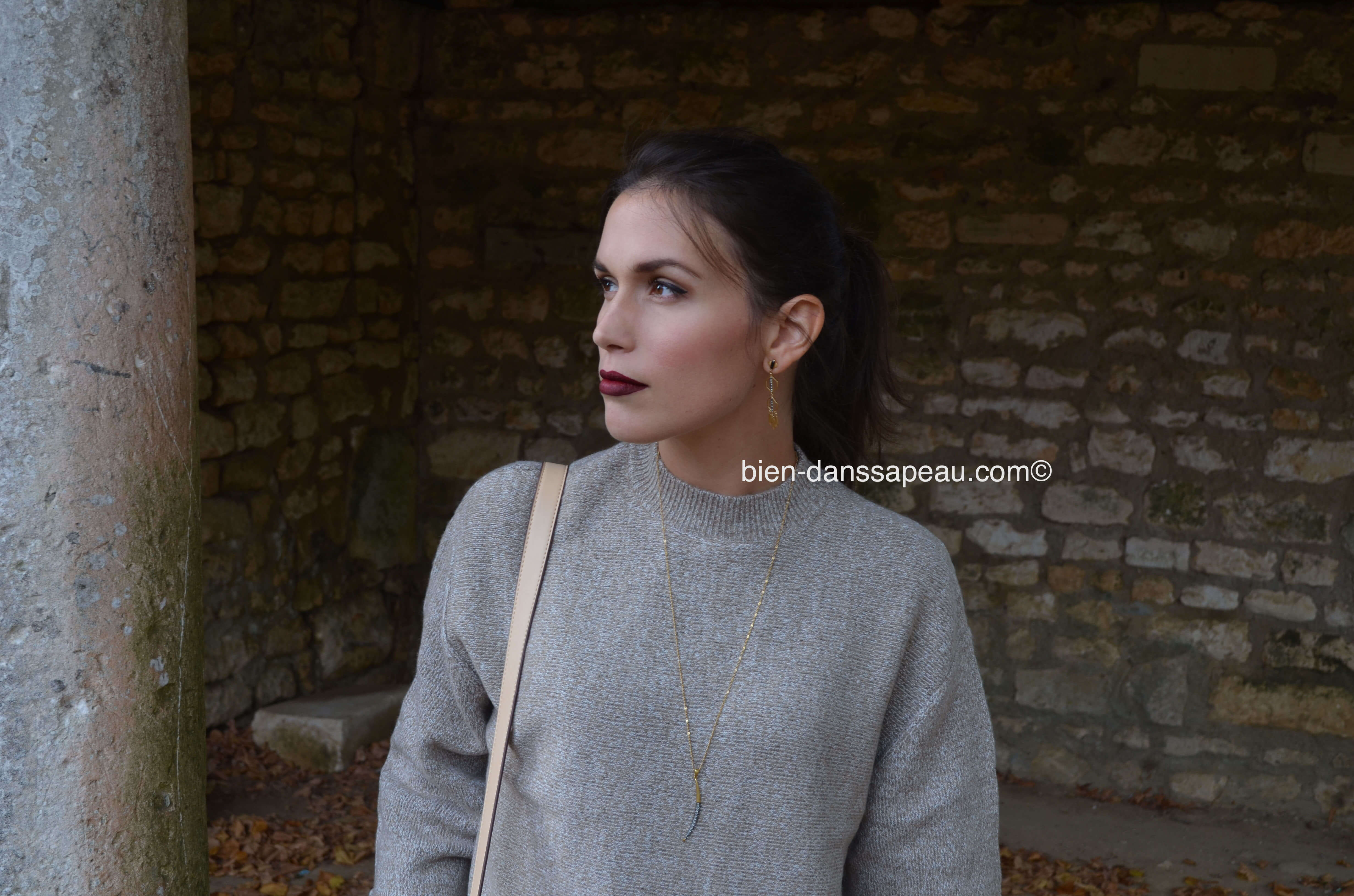 look monochrome