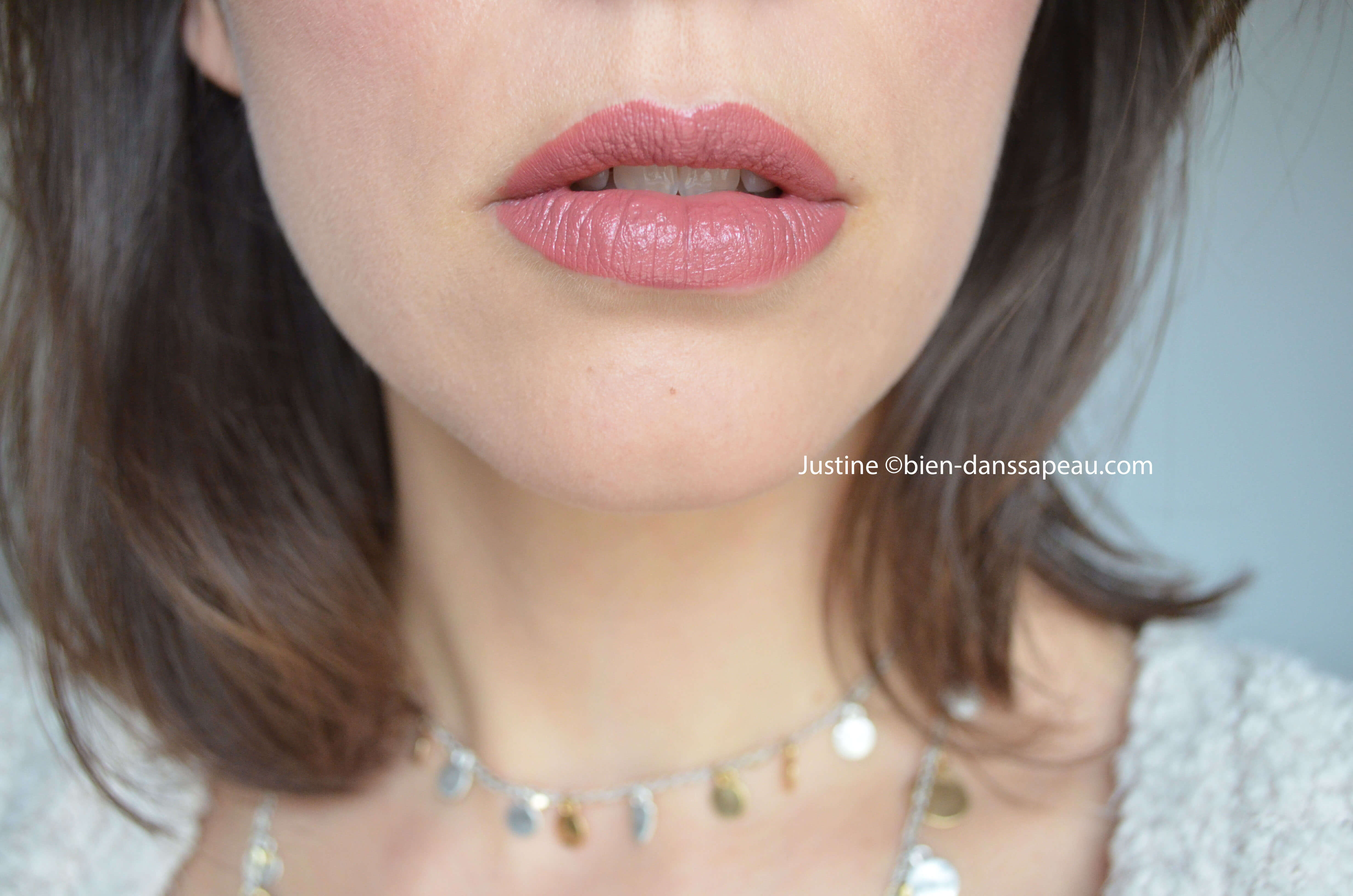 rouge à lèvres liquide nude parfait