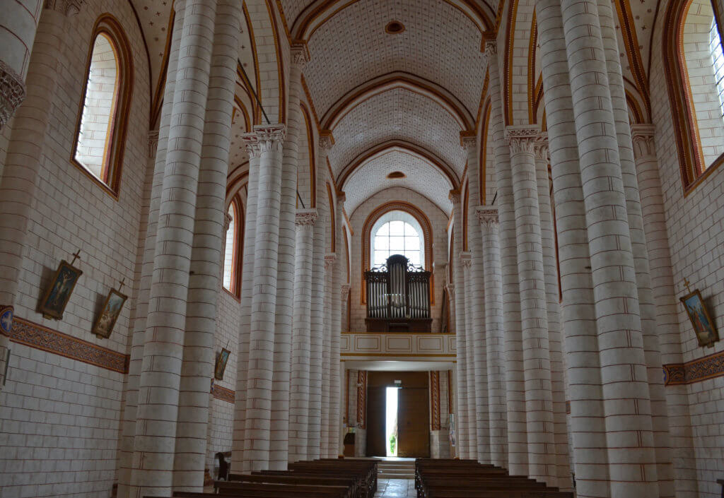 notre dame poitiers